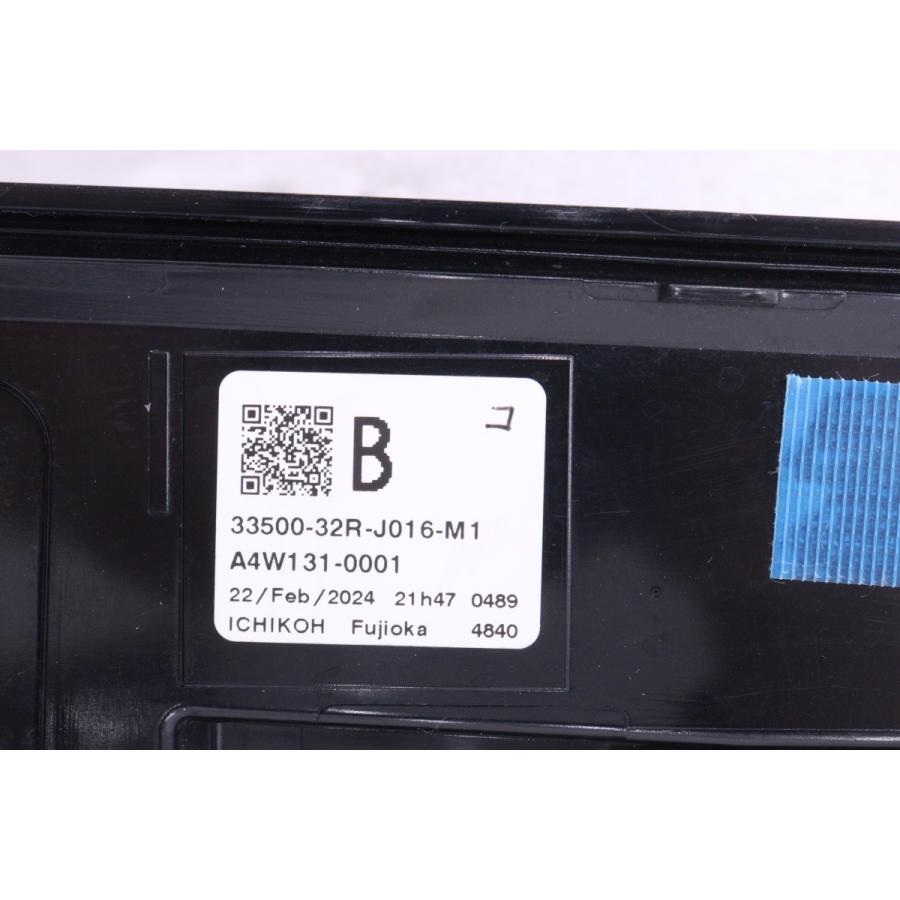 55-2033☆美品☆LED JF5 N-BOXカスタム☆右テールライト ICHIKOH D318
