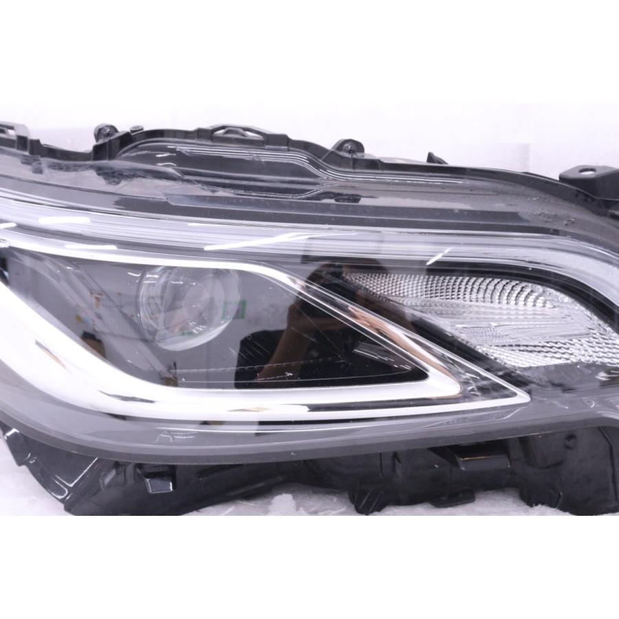 55-207☆【値下】1眼 LED ARS220 クラウン☆右ヘッドライト KOITO 30 