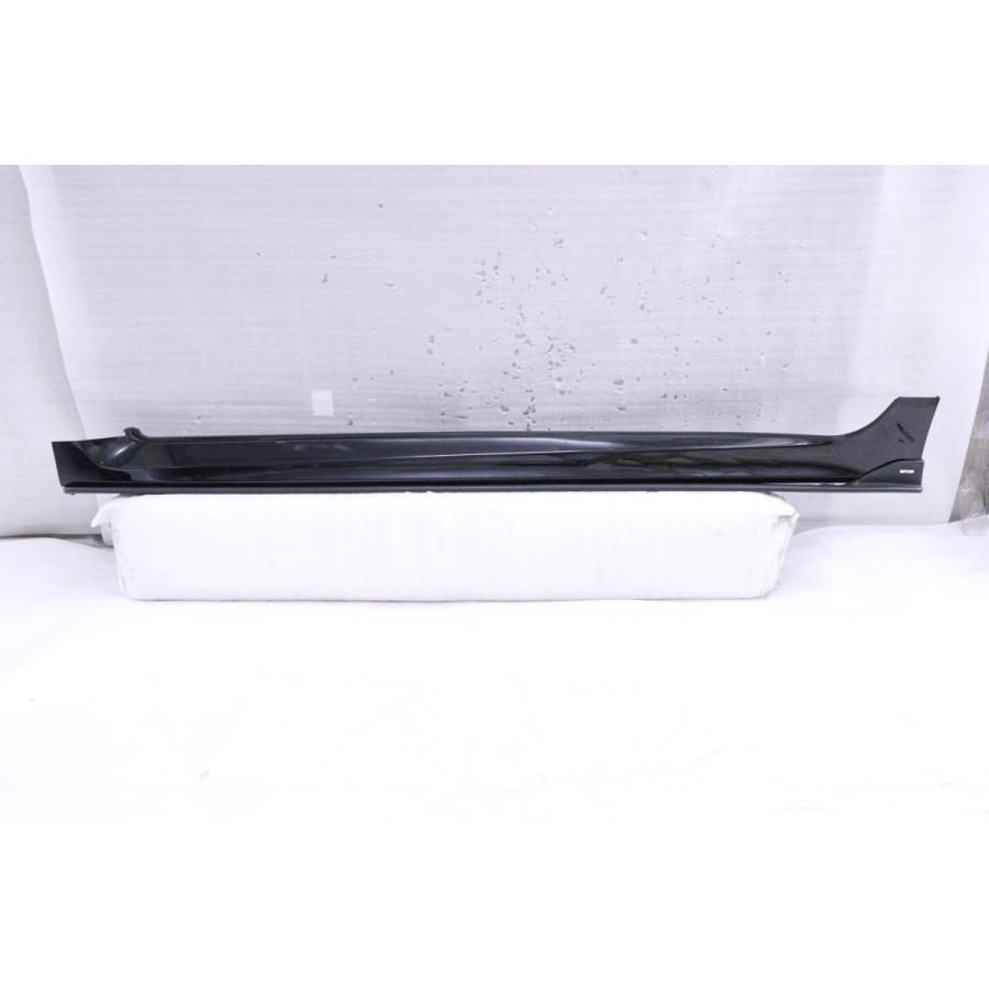 55-2158☆STI☆VM4 レヴォーグ 左サイドステップ アンダースポイラー付