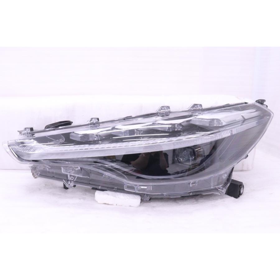 55-609☆【値下】LED ZSG10 カローラクロス☆左ヘッドライト HASCO 16