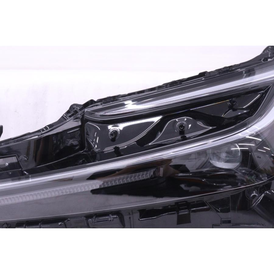 56-1160☆美品 LED ZVW60 プリウス☆左ヘッドライト KOITO 47-123 打刻