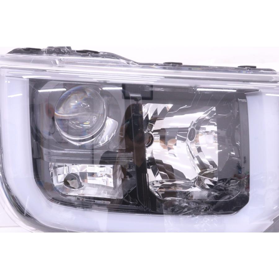 ダイハツ ウェイク 右ヘッドライト STANLEY W2664 56-2249☆美品 LED LA700S ウェイク☆右ヘッドライト STANLEY