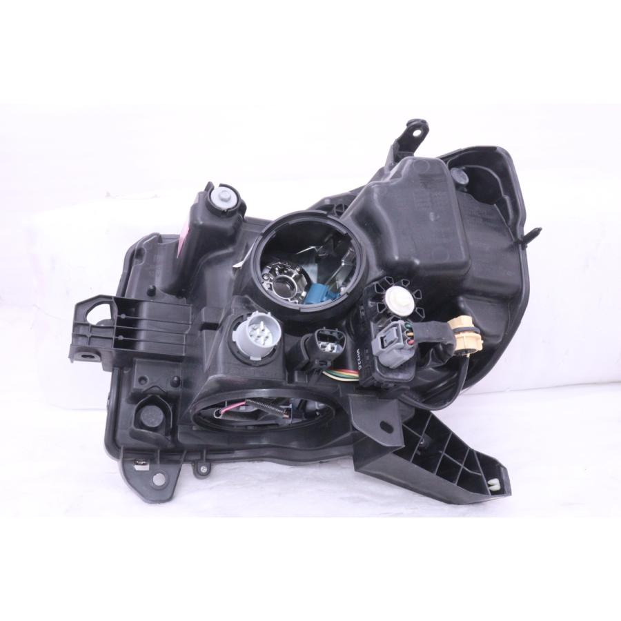 ダイハツ ウェイク 右ヘッドライト STANLEY W2664 56-2249☆美品 LED LA700S ウェイク☆右ヘッドライト STANLEY