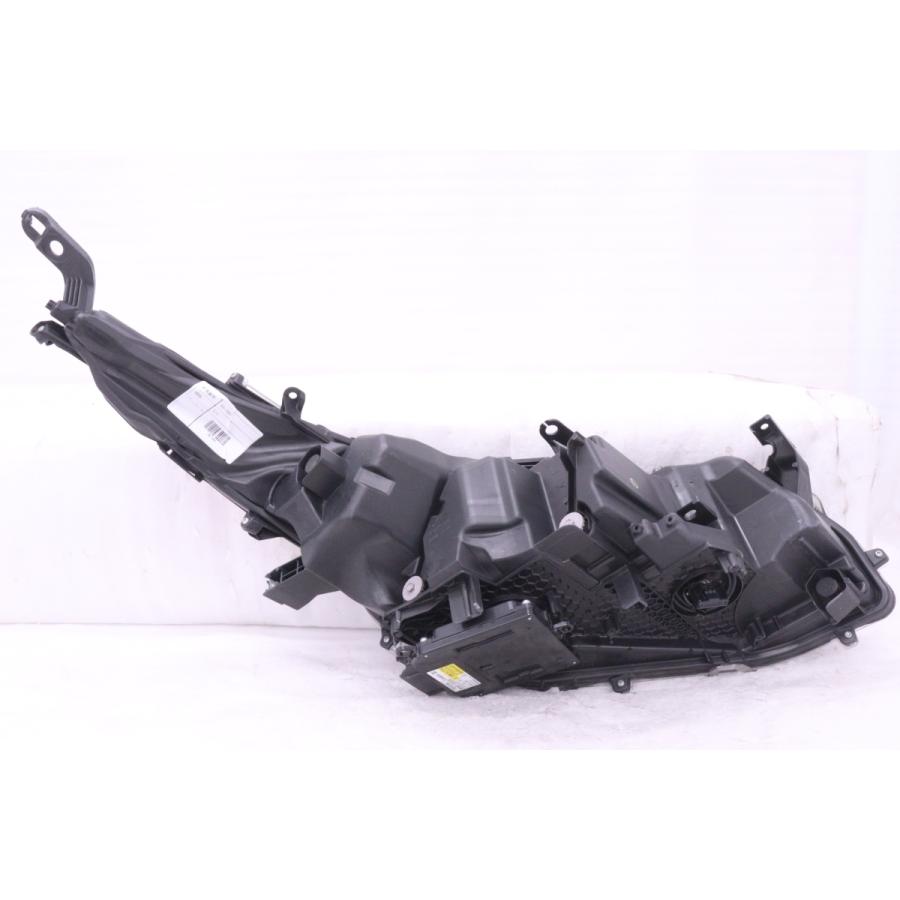プリウスPHV ZVW52 左ライト LED KOITO 47-91 56-380☆美品 LED ZVW52 プリウスPHV☆左ヘッドライト KOITO 47-91 打