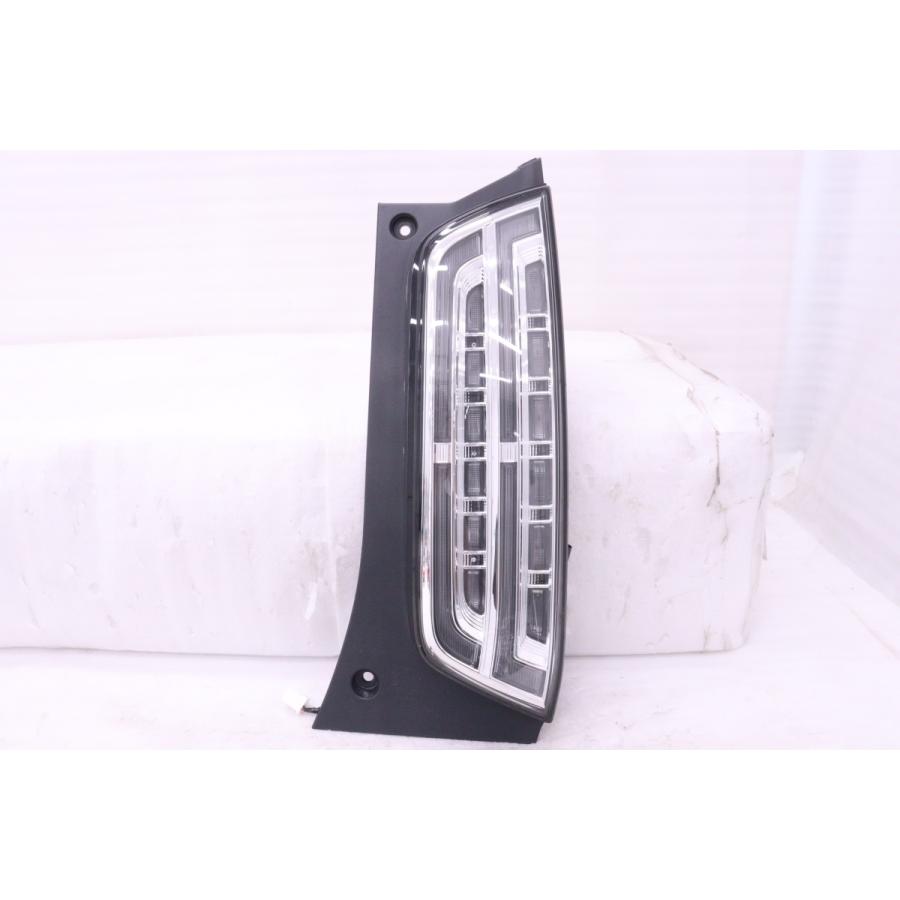 56-9☆【値下】美品☆LED JH3 N-WGN カスタム☆右テールライト STANLEY