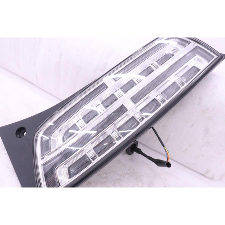 56-9☆【値下】美品☆LED JH3 N-WGN カスタム☆右テールライト STANLEY