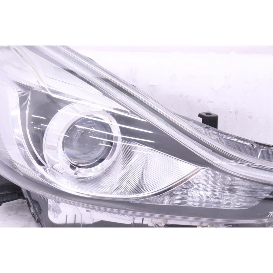 57-1433☆後期 LED ZVW40W プリウスα☆右ヘッドライト KOITO 47-65 打