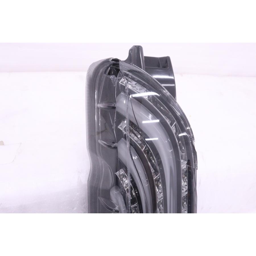 57-1☆415コブラ イーグルアイ LED 200 ハイエース☆左右テールライト