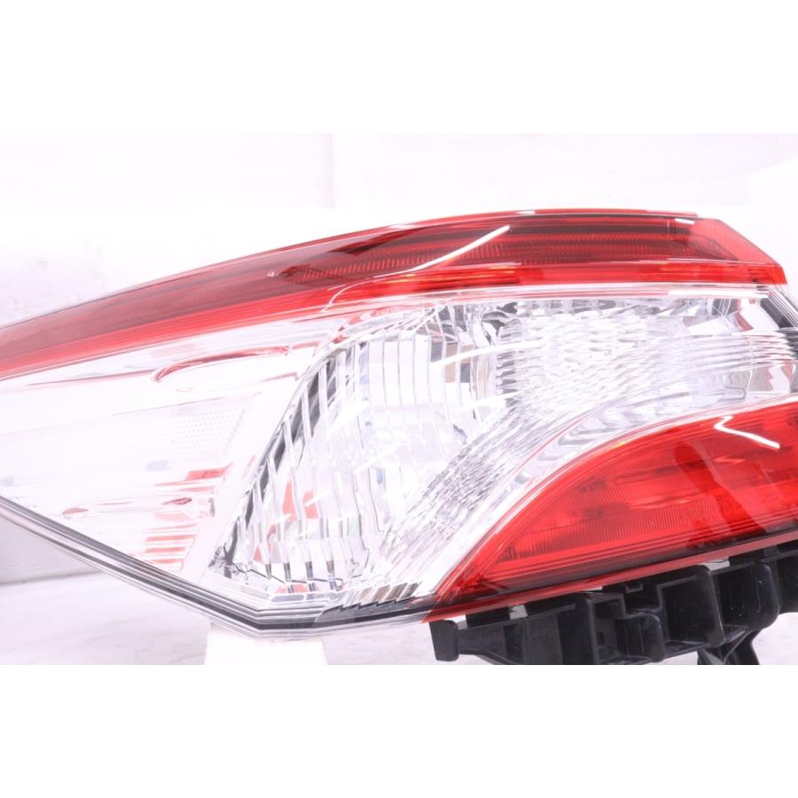 57-344☆美品☆LED AXVH70 カムリ☆左テールライト KOITO 33-238