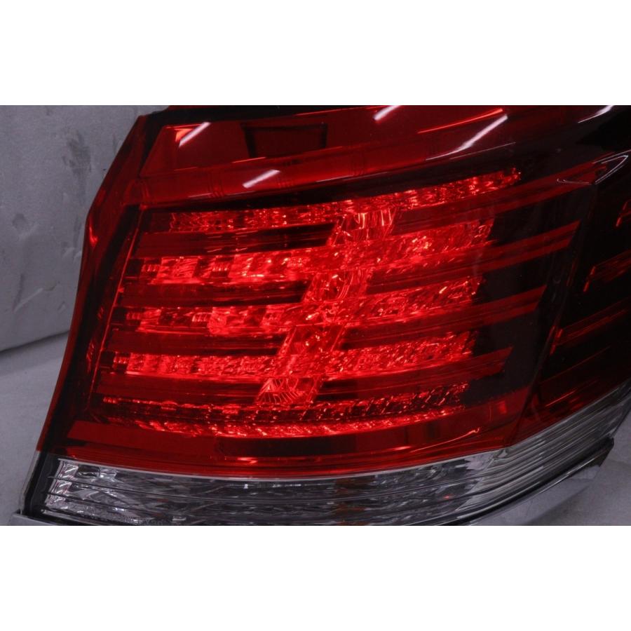 57-928☆LED GRS210 クラウン ロイヤル☆右テールライト STANLEY 30