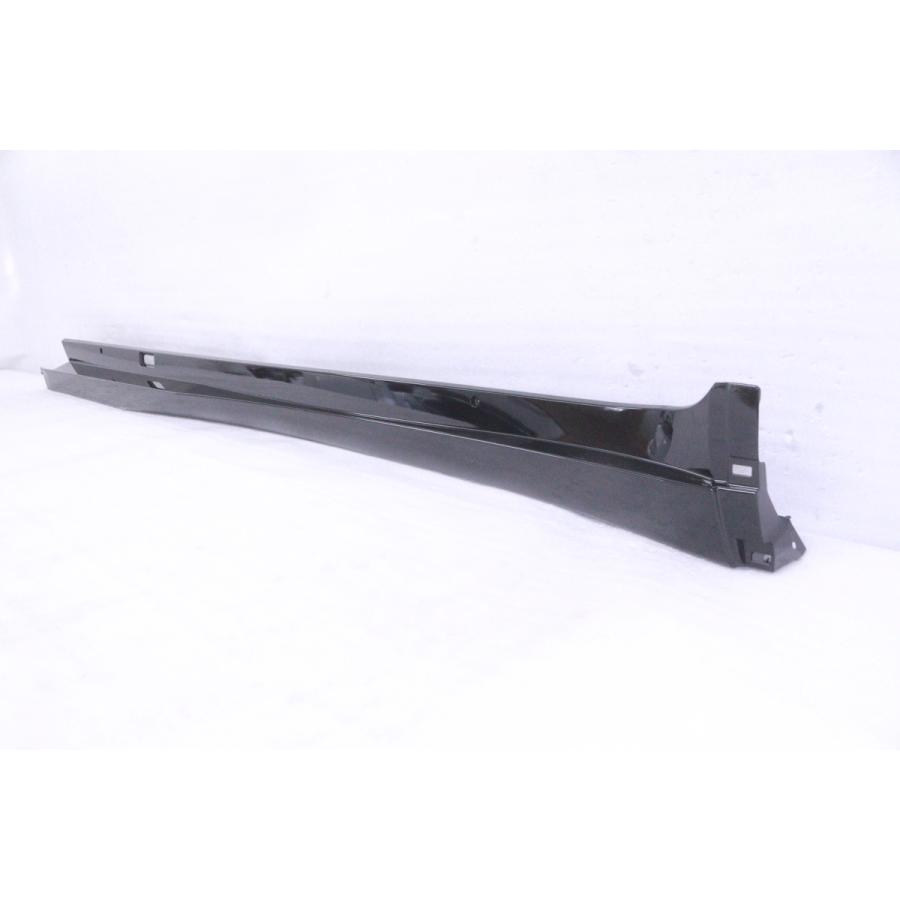 58-1059☆未使用品☆MXWH60 プリウス 左サイドステップ☆75860-47040