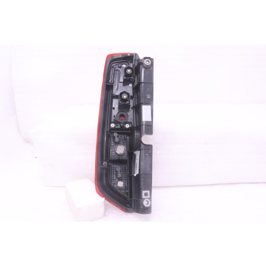スズキスペーシア　右テールランプ 58-1390☆【値下】美品☆LED MK94S スペーシア☆右テールライト KOITO
