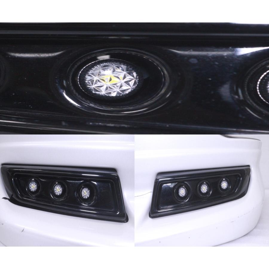 200系ハイエース 4型以降用　モデリスタスポイラーLED付き　純正品　　 58-1761☆モデリスタ Ver1 LED付☆200系 4型〜 ハイエース 標準
