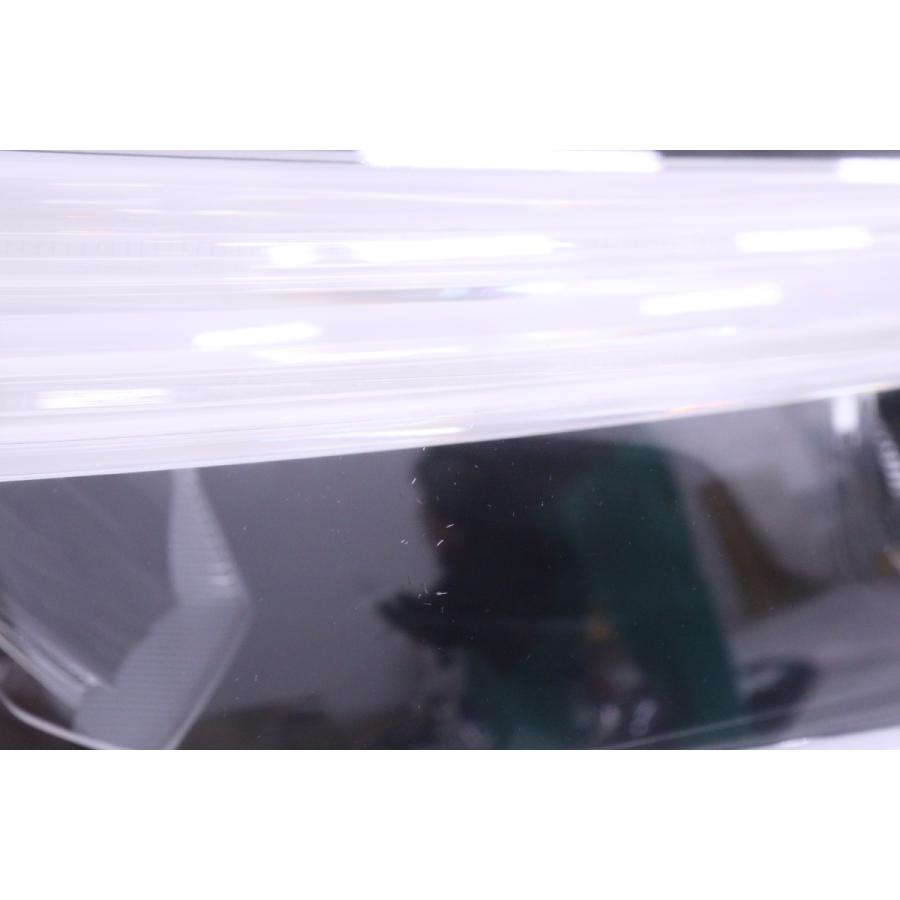 59-138☆後期 LED MB ボルボV40☆右ヘッドライト 31677025 ブラック