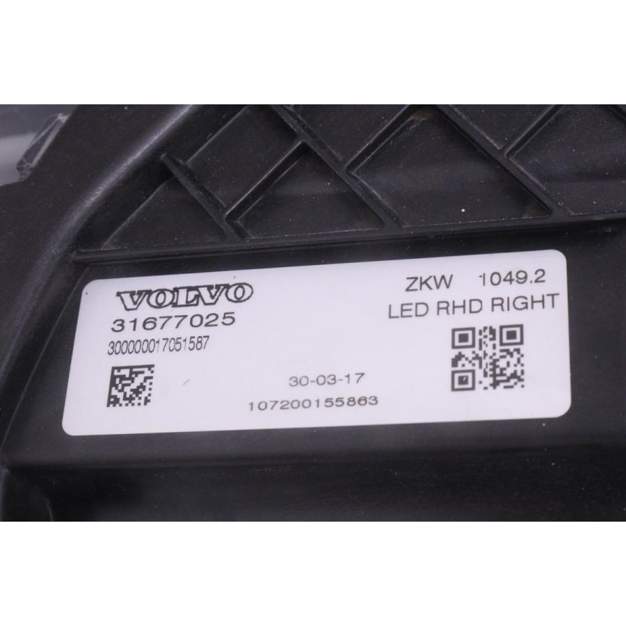 59-138☆後期 LED MB ボルボV40☆右ヘッドライト 31677025 ブラック