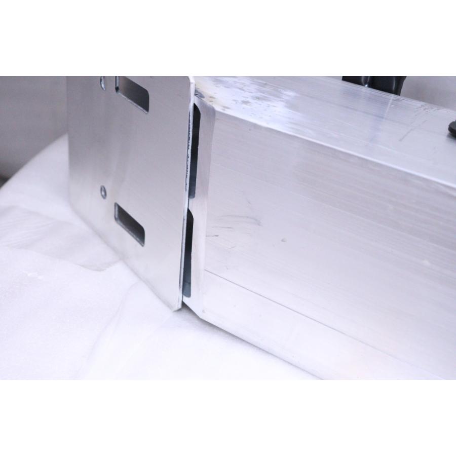 59-49☆未使用品☆FJA300W ランドクルーザー フロントバンパーリイン