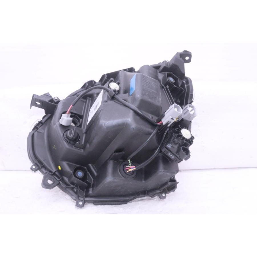 LA800s ムーヴキャンバス　加工ヘッドライト 59-606☆美品 LED LA800S ムーヴキャンバス☆右ヘッドライト KOITO 100