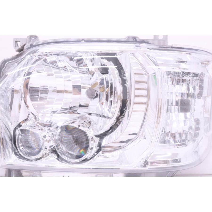 59-660☆4型〜 LED 200系 ハイエース☆左ヘッドライト KOITO 26-137 打