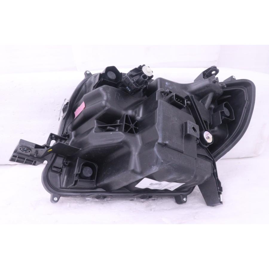 5X-1587☆美品 LED LA650S タントファンクロス☆右ヘッドライト