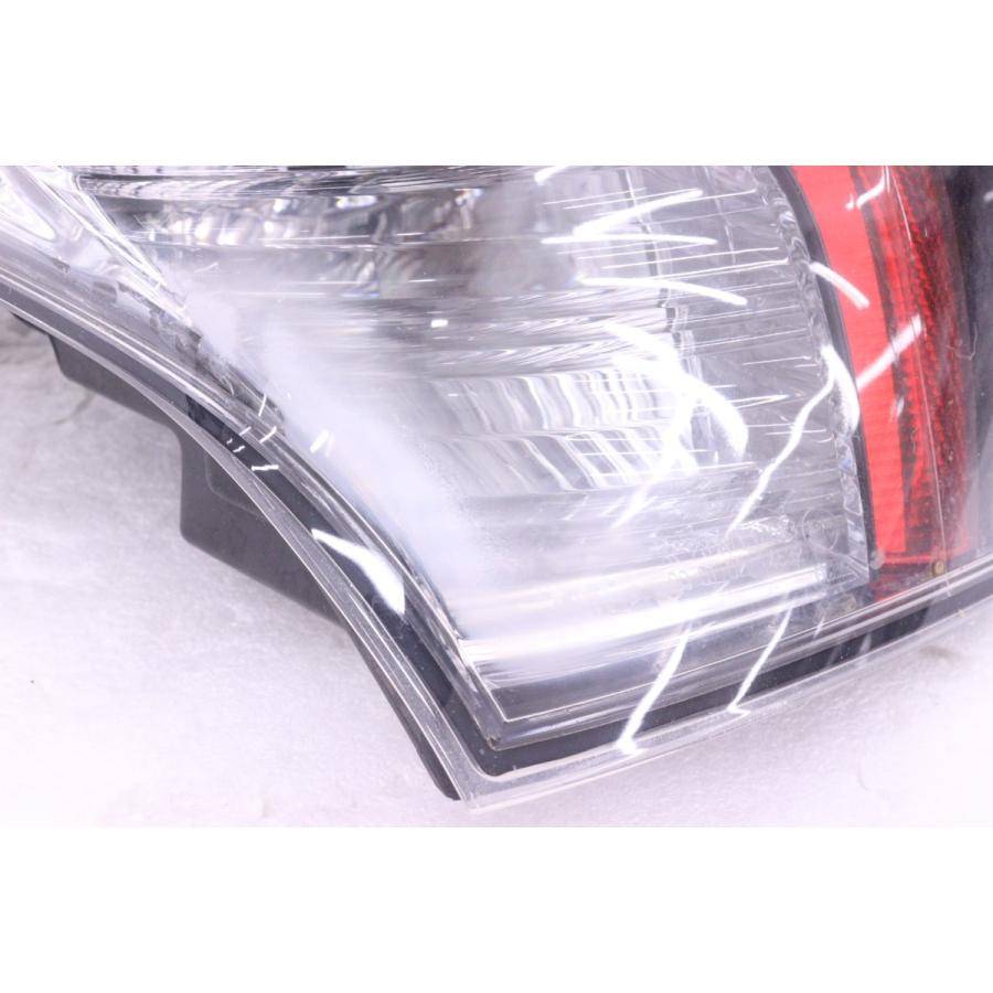 5X-2004☆前期 LED ZVW50 プリウス☆左テールライト ICHIKOH 47-77/47