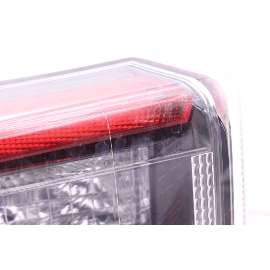 5X-2004☆前期 LED ZVW50 プリウス☆左テールライト ICHIKOH 47-77/47