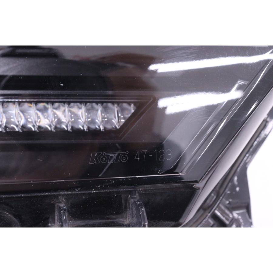 現行60プリウス　右LEDヘッドランプユニット 5X-2255☆美品 LED ZVW60 プリウス☆右ヘッドライト KOITO 47-123 打刻