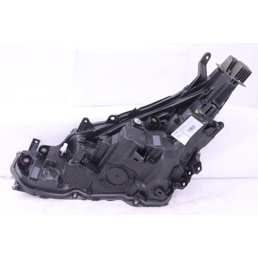 5X-2255☆美品 LED ZVW60 プリウス☆右ヘッドライト KOITO 47-123 打刻
