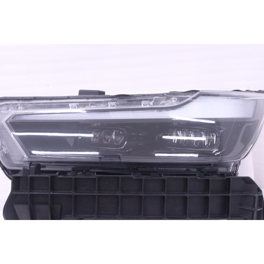 5X-2373☆新車外し☆LED DG5 WR-V☆左右ヘッドライト IJL 100-8F08E