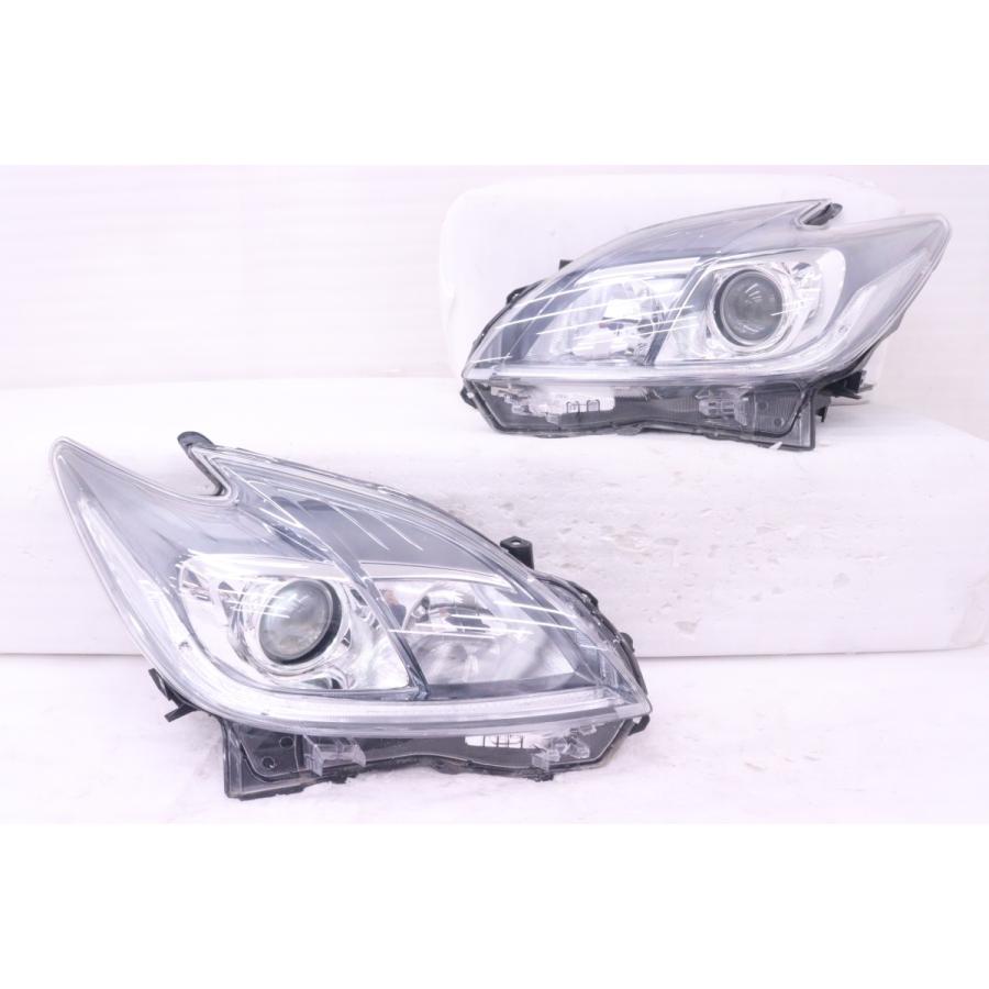 5X-555☆後期 HID ZVW30 プリウス☆左右ヘッドライト KOITO 47-52 打刻