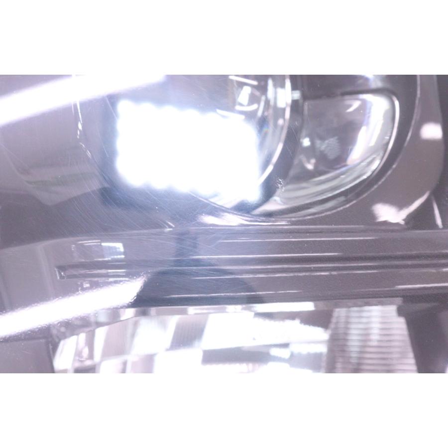 5Y-1195☆【値下】美品 LED LA700S ウェイク☆右ヘッドライト STANLEY