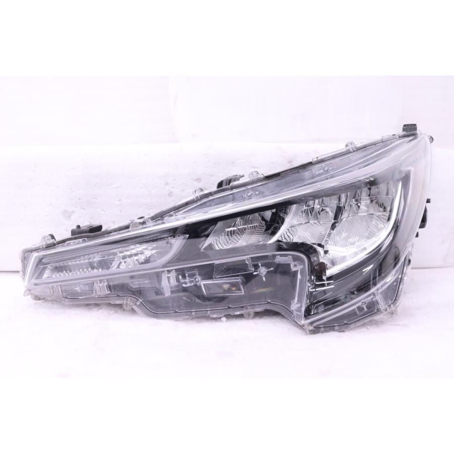 5Y-2074☆美品 LED ZRE212 カローラ ツーリング☆左ヘッドライト