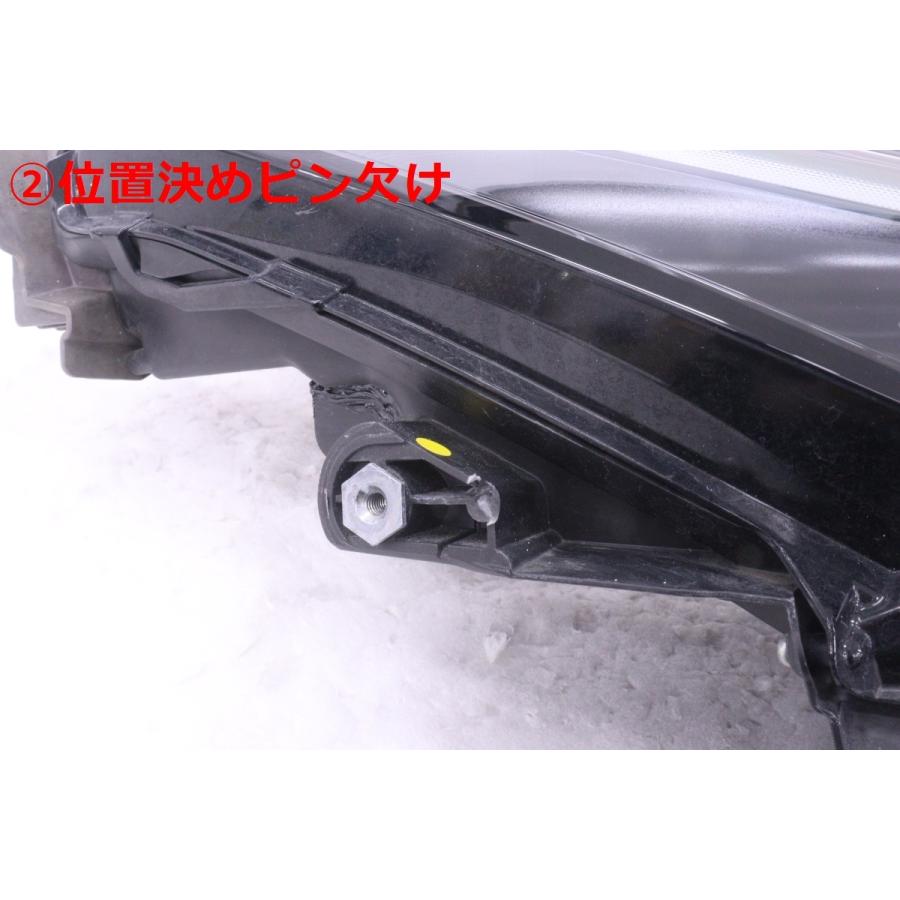 5Y-2192☆美品 LED ZVW60 プリウス☆右ヘッドライト KOITO 47-123 打刻