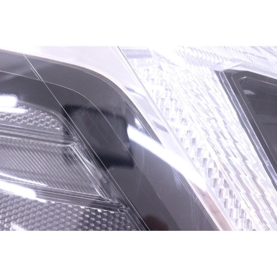 61-1527☆前期 A年改 B年改 LED SK9 フォレスター HV☆右ヘッドライト