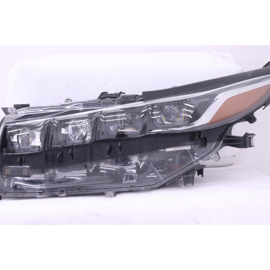 61-1844☆美品☆LED ZVW52 プリウスPHV☆左右ヘッドライト KOITO 47-91