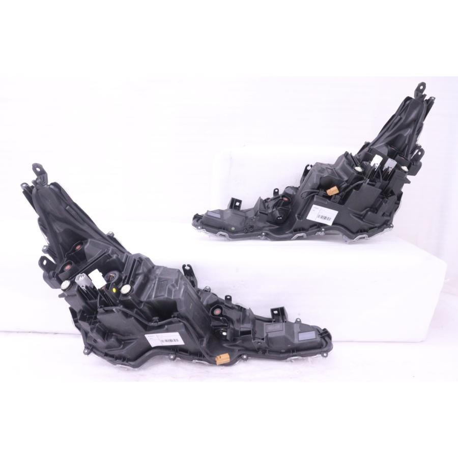 61-21☆極上品☆LED ZRE212 カローラ ツーリング☆左右ヘッドライト 