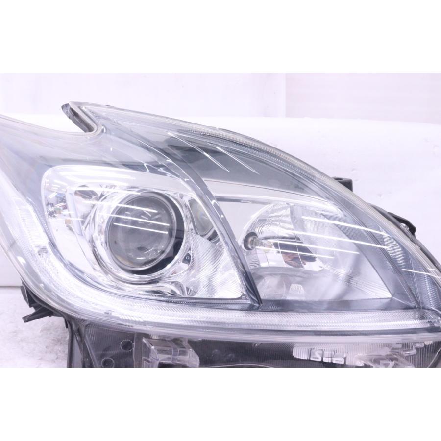 61-224☆【値下】後期 HID ZVW30 プリウス☆右ヘッドライト KOITO 47