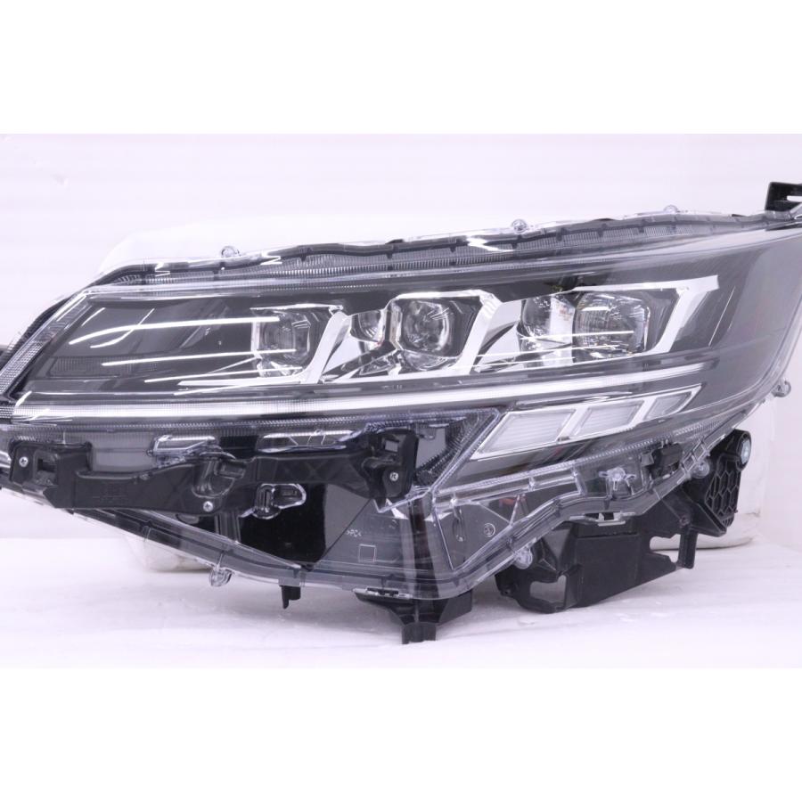 61-2251☆美品☆LED MZRA90W ノア☆左右ヘッドライト ICHIKOH V1-2 打