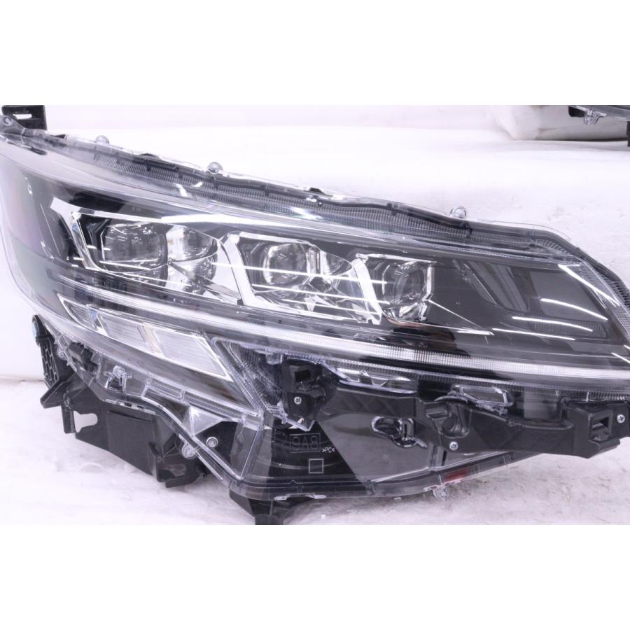 61-2251☆美品☆LED MZRA90W ノア☆左右ヘッドライト ICHIKOH V1-2 打