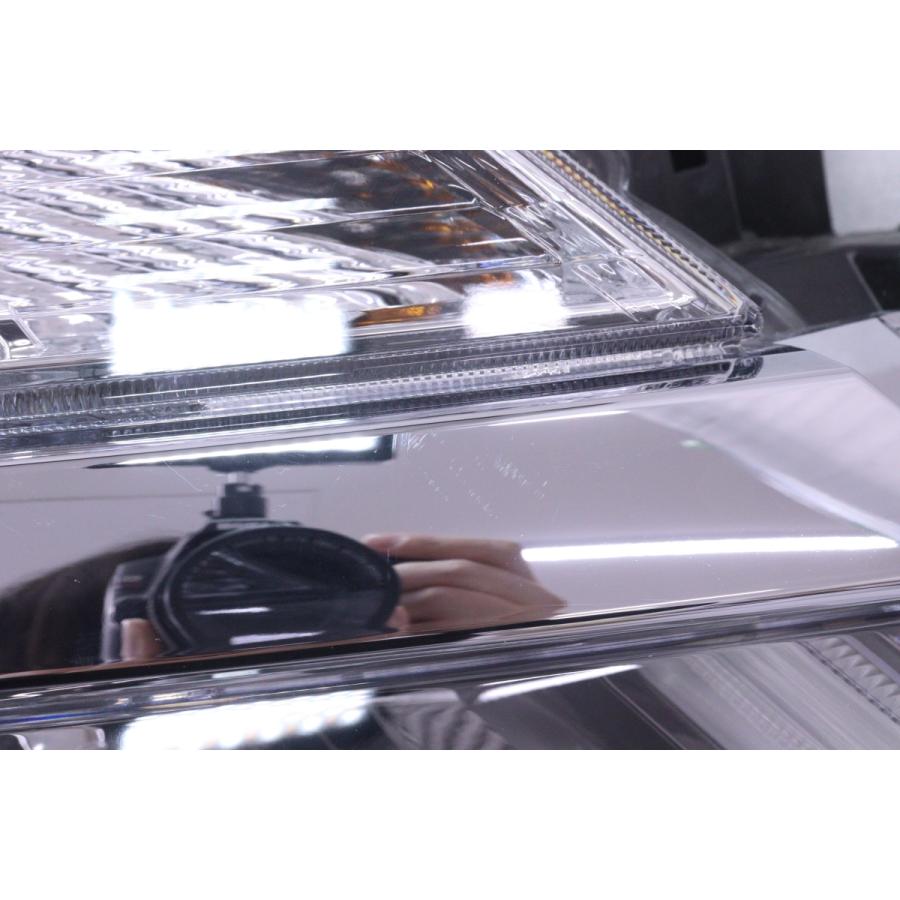 ①エルグランドTNE52 右ヘッドランプ　100-23674 PO 61-2445☆後期 LED E52 エルグランド☆右ヘッドライト KOITO 100-23674
