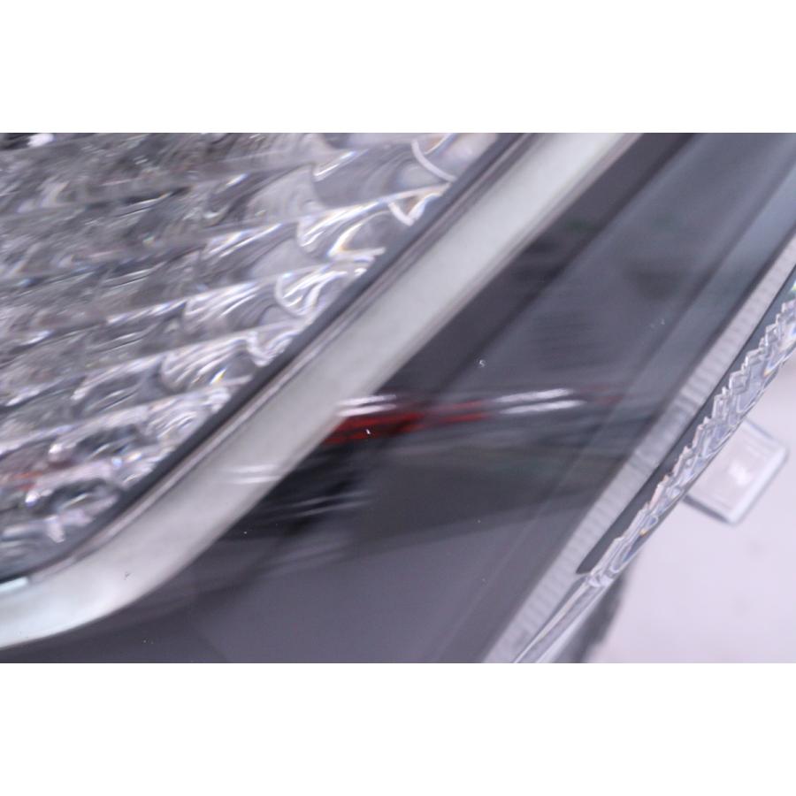 61-2543★美品★前期 LED AXAP54 RAV4PHV★右ヘッドライト STANLEY 42-106 打刻:W ユニット ブラック 純正★トヨタ (RO)_3