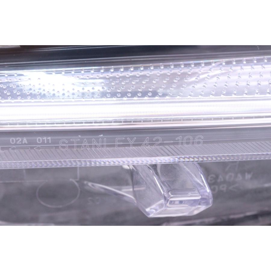 61-2543★美品★前期 LED AXAP54 RAV4PHV★右ヘッドライト STANLEY 42-106 打刻:W ユニット ブラック 純正★トヨタ (RO)_4