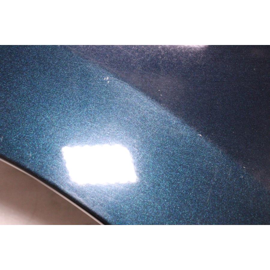 61-606☆値下 ZRR80G ZWR80G ノア HV 右フェンダー☆53811-28180