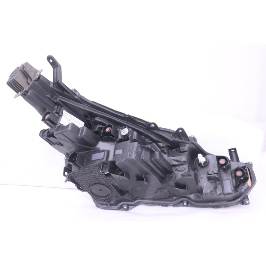 61-882☆美品 LED ZVW60 プリウス☆左ヘッドライト KOITO 47-123 打刻