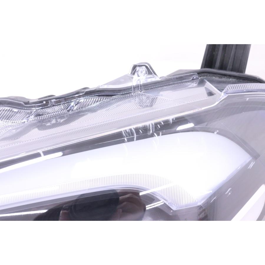 63-2056☆LED MXPC10G シエンタ☆左ヘッドライト KOITO 52-340 打刻:S1