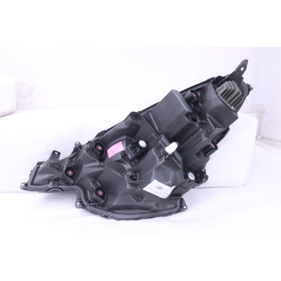 63-2407☆美品☆後期 LED MXPK11 アクア☆右ヘッドライト KOITO 52-367