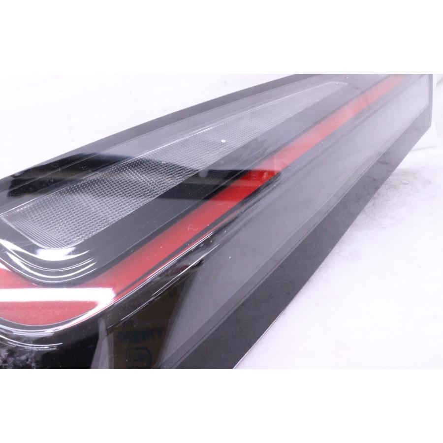 64-2137☆美品 LED C28 セレナ☆右テールライト KOITO 220-2379Y 打刻