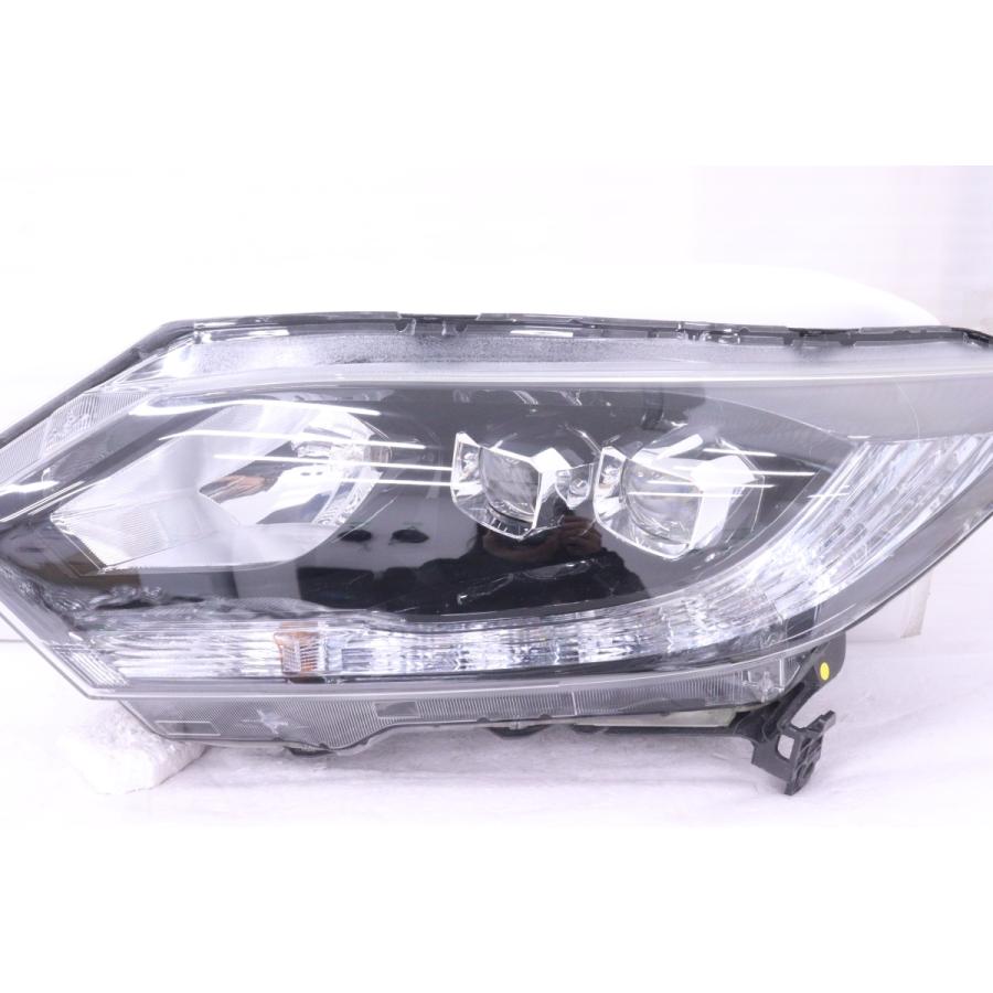 64-636☆前期/中期 LED RU3 ヴェゼルハイブリッド☆左ヘッドライト