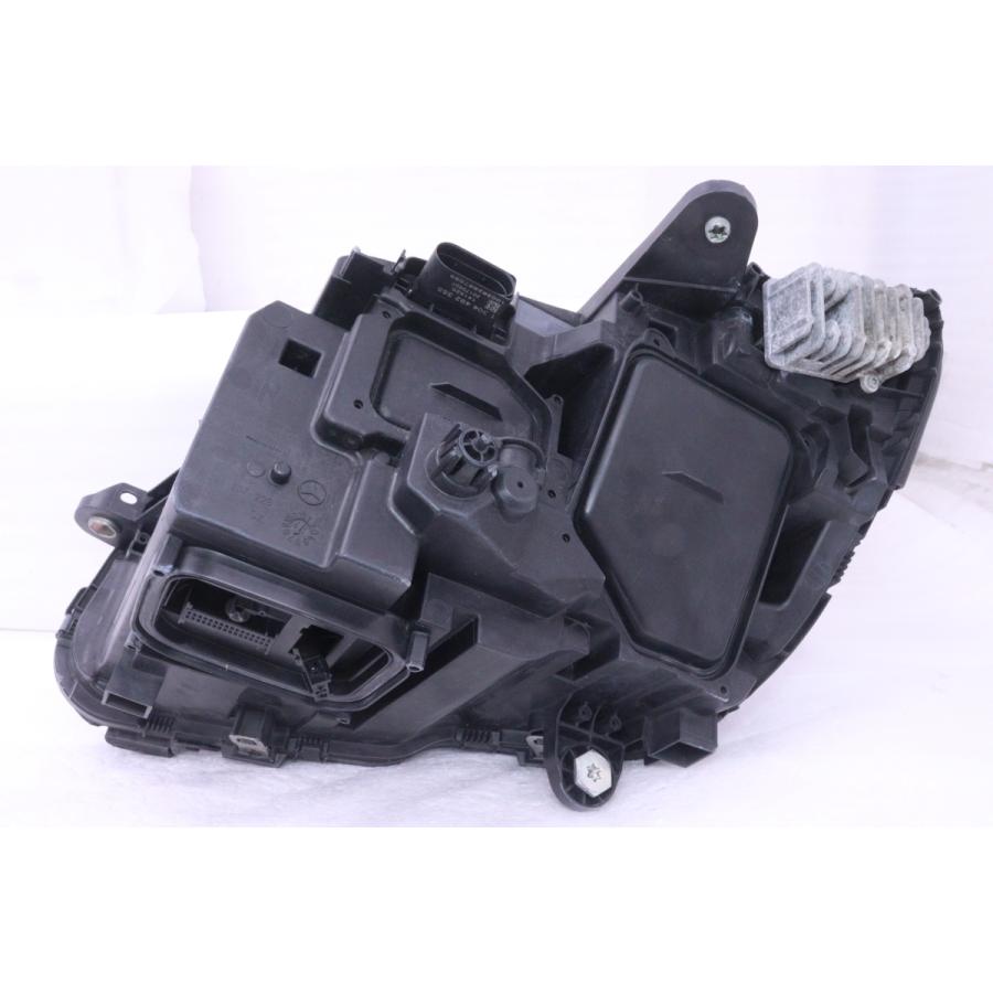 64-861☆美品☆前期 LED W205 ベンツCクラス☆右ヘッドライト A 205