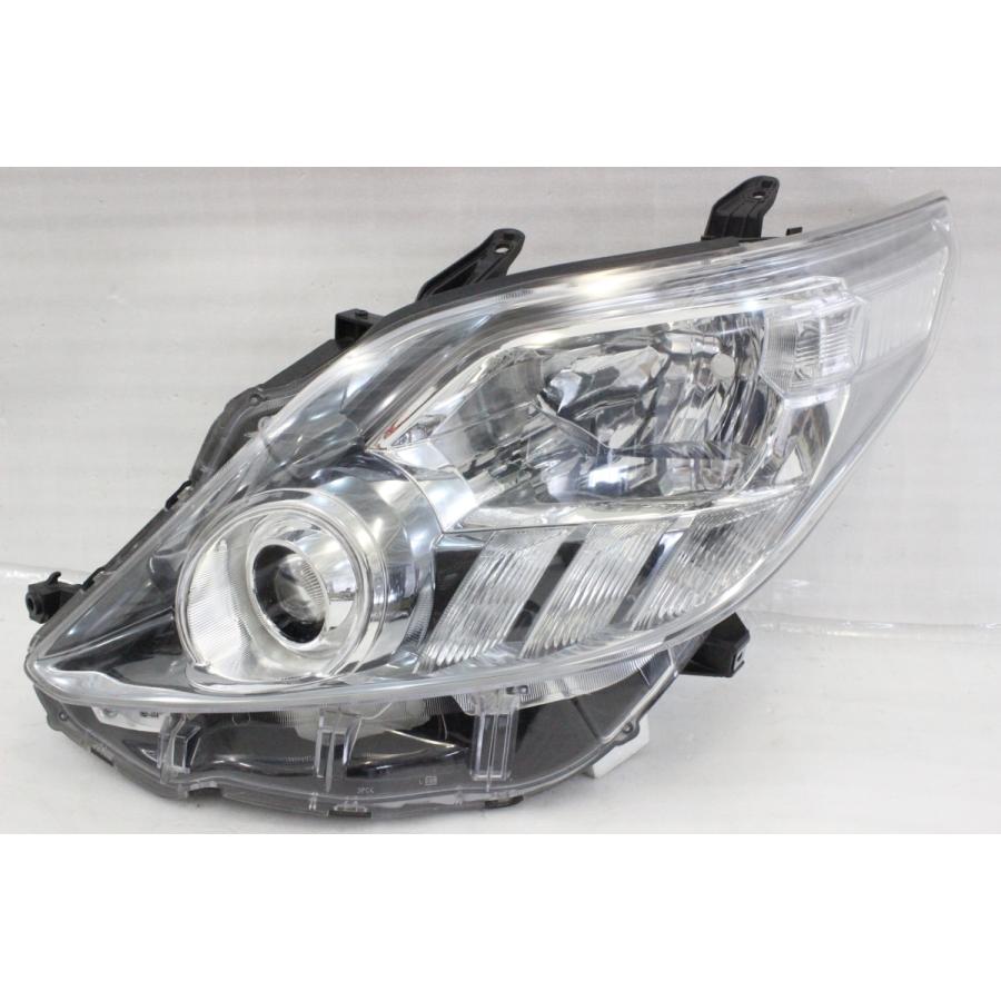 アルファード左ヘッドライト