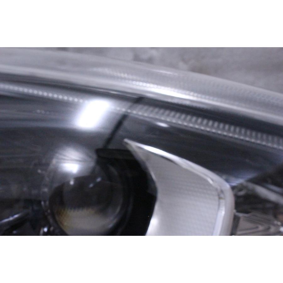 シエンタ(車) 85-1552-S☆美品 LED☆NSP170G シエンタ/HV 右ヘッド 